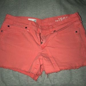 Coral GAP cut off shorts